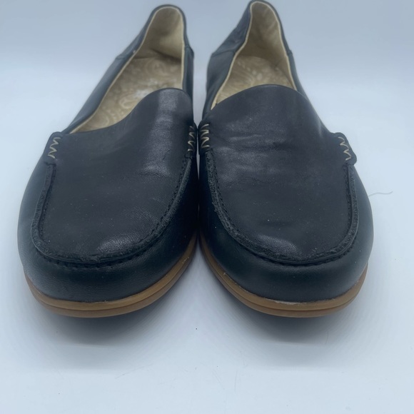 Olukai Kiele Leather Loafer Size 8 - Picture 2 of 9